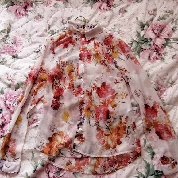 Floral Vero Moda Transparent Button Up - Picture 1 of 1